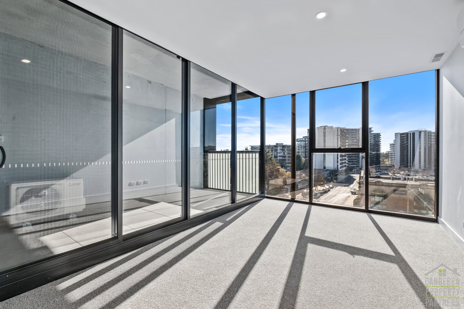 411/2 Furzer Street